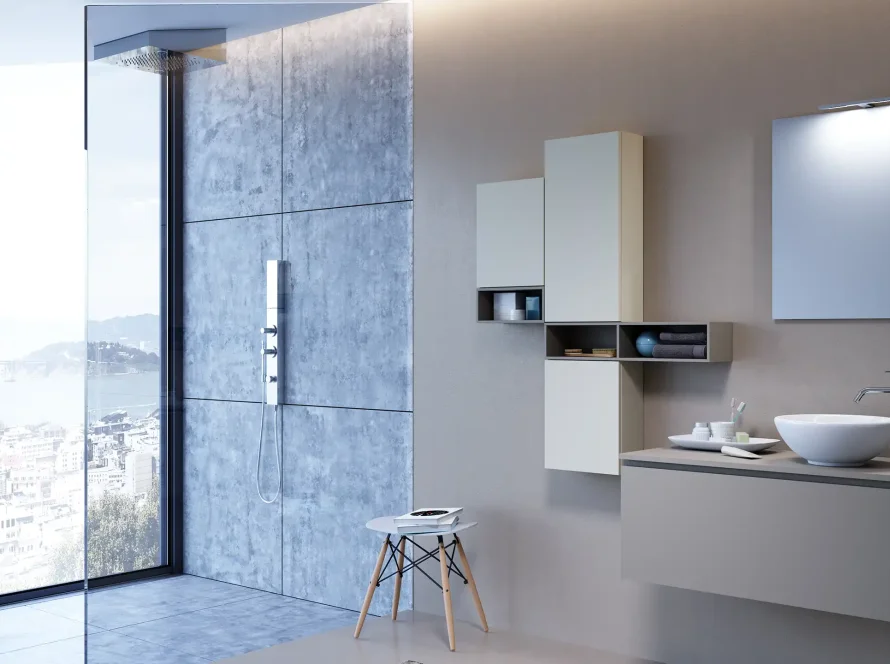 Bagno moderno con doccia a filo pavimento su parete in piastrelle