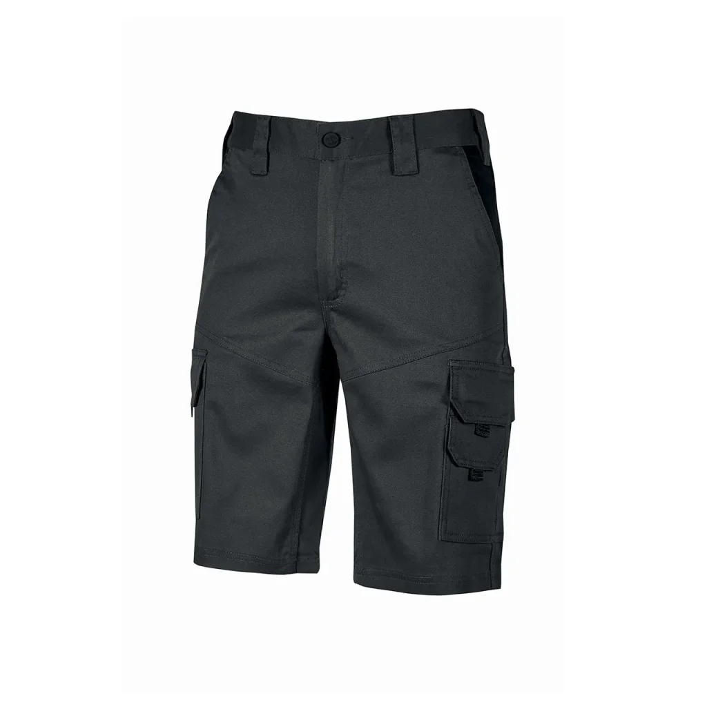 Pantaloncini neri U-Power con tasche cargo.